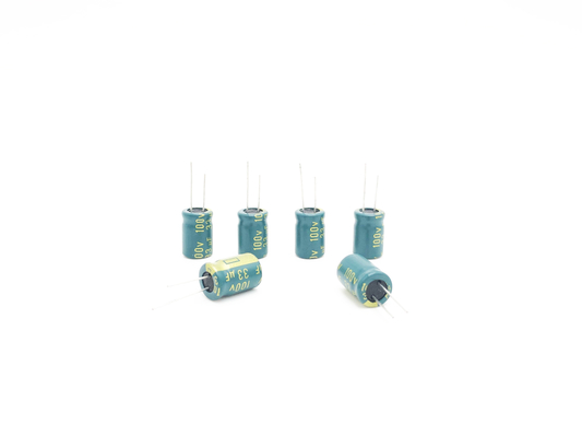 고주파 100uF 80V 알루미늄 전기분해 축전기 10X20mm 5000 시간