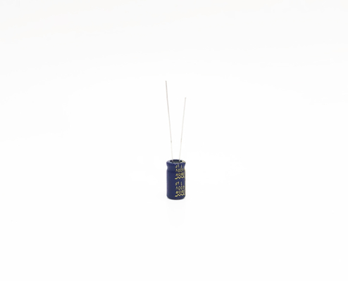 1UF400V 6.3X12MM 광선 알루미늄 전기분해 축전기 광범위의 온도