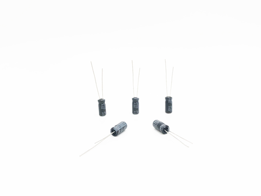 22UF 25V 소형 알루미늄 전기분해 축전기 5X11mm 로에스