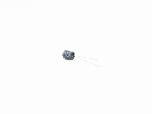 방사상리드선 소형캐패시터 220UF16V 6.3X11mm