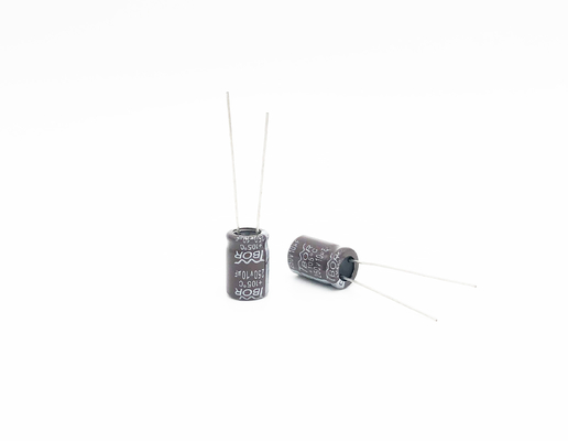에너지 저장 램프를 위한 광범위의 온도 22X35MM 10uf 250v 축전기
