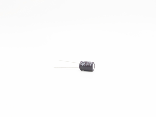 에너지 저장 램프를 위한 광범위의 온도 22X35MM 10uf 250v 축전기